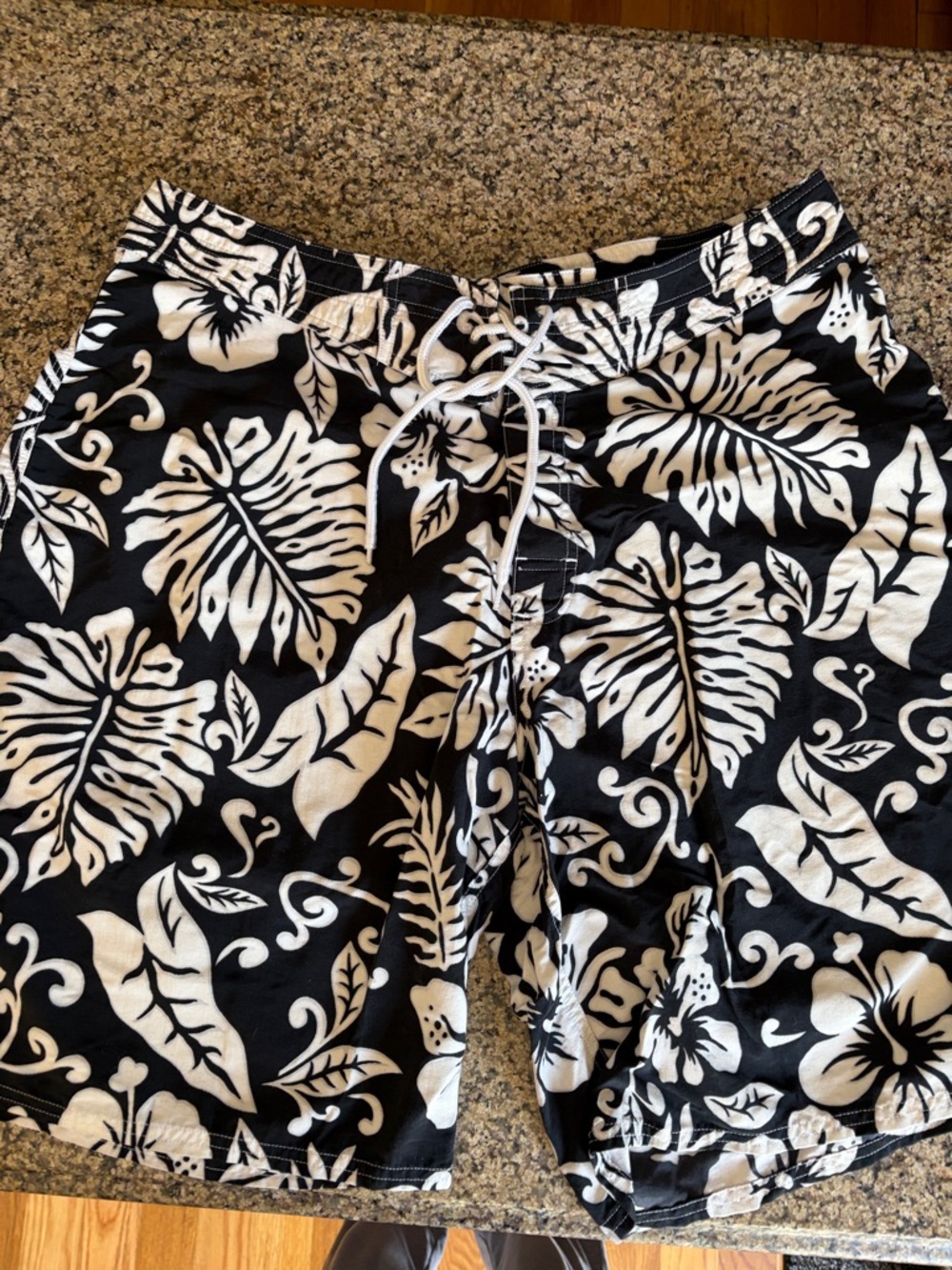 OP Black & White Tropical Print Men’s Swim Trunks